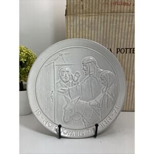 Frankoma 1985 Annual Christmas Plate • “No Room in the Inn” • Vintage Pottery
